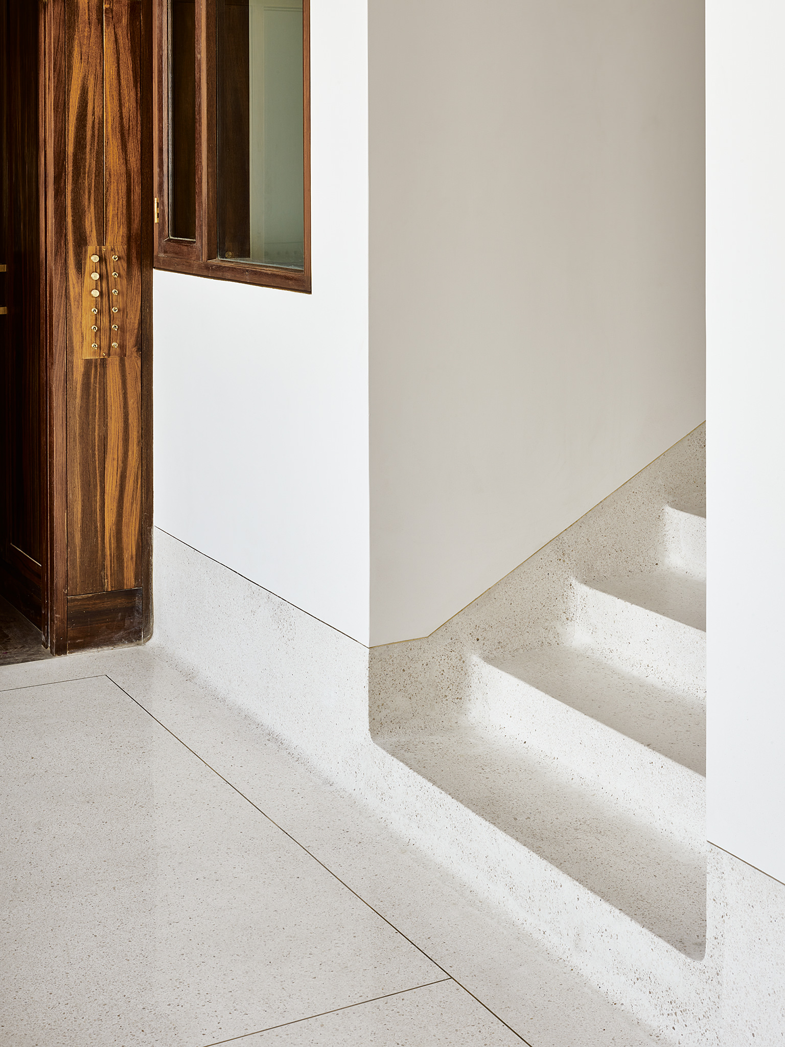 Home on Napean Sea Road